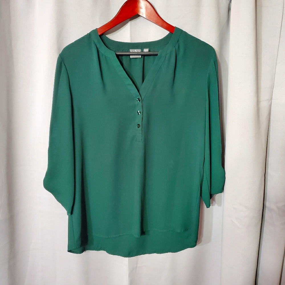 Green quarter sleeve blouse